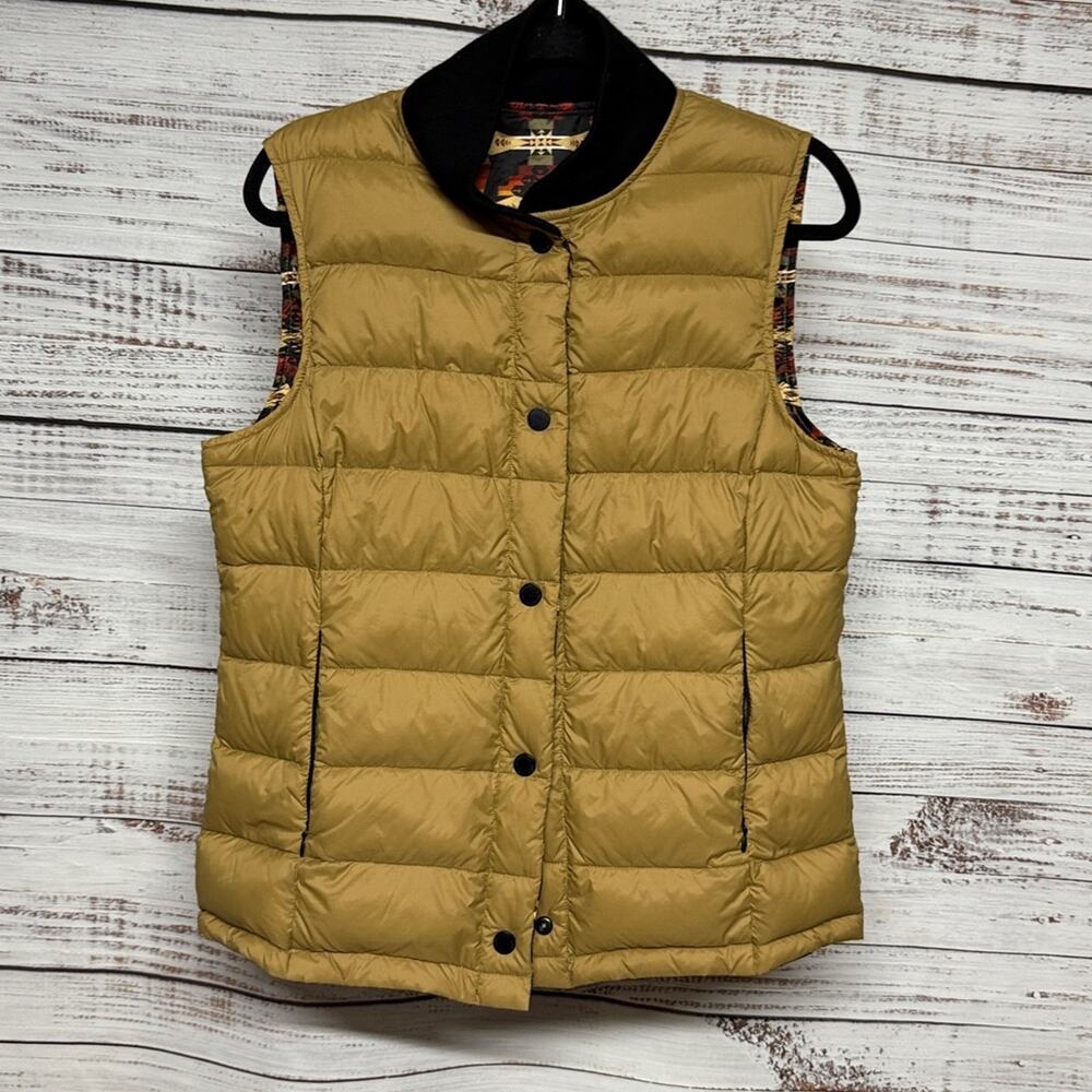 Pendleton Wild Horse Reversible Down Puffer Vest … - image 4